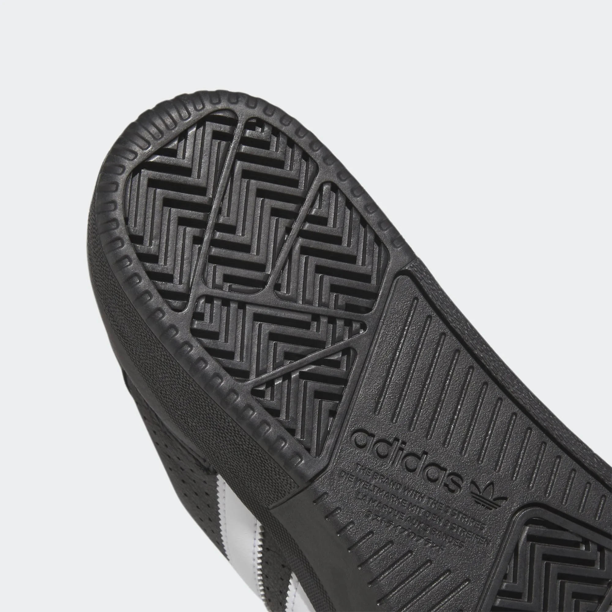 Adidas Tyshawn Low Skateboard Shoe - Black/White/Gold Metallic