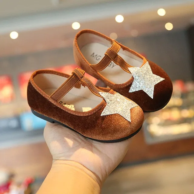 Baby Girls Shoes Cute Bow Patent Leather Princess Shoes Solid Color Kids Dancing/Walkers First Walkers.