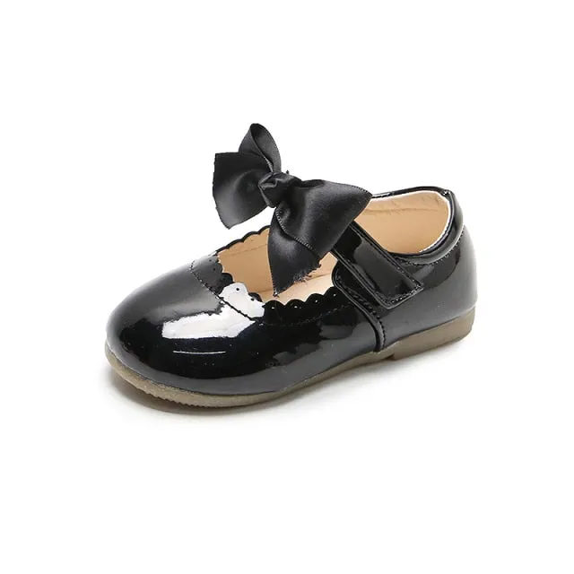 Baby Girls Shoes Cute Bow Patent Leather Princess Shoes Solid Color Kids Dancing/Walkers First Walkers.