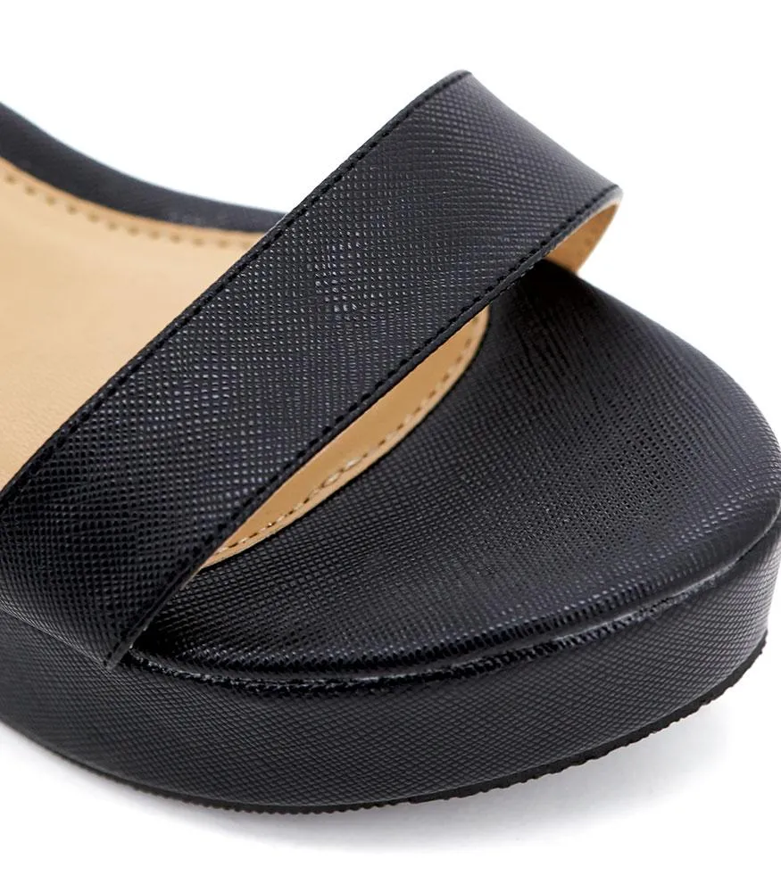 KAYANA SANDAL FOOTWEAR