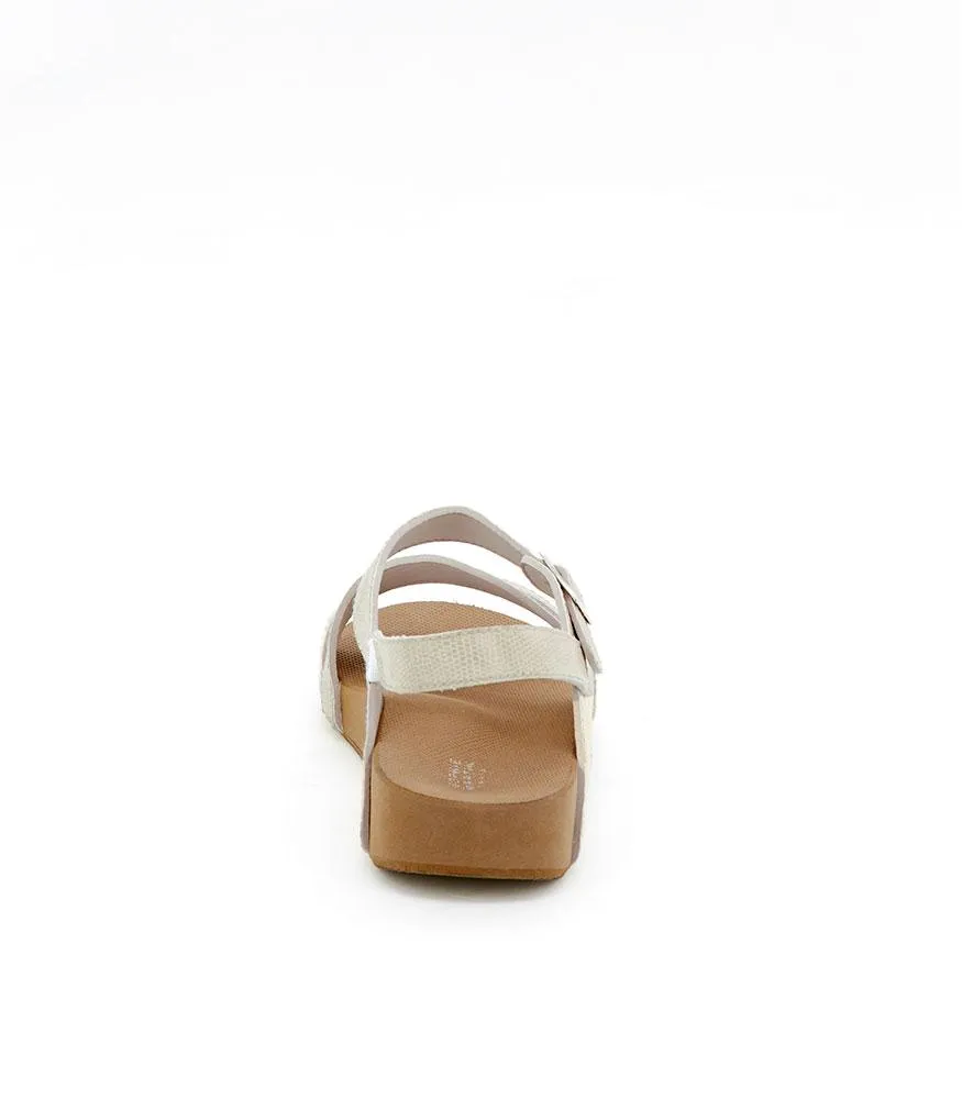 LARISSA EVA SANDAL FOOTWEAR