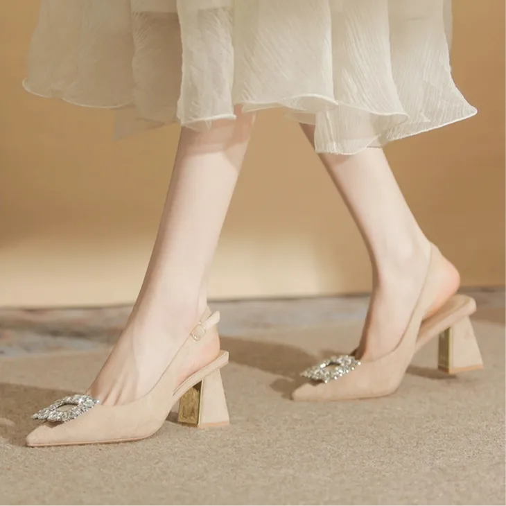 MRWEI Camille French-Style Black Pointed-Toe Sandals