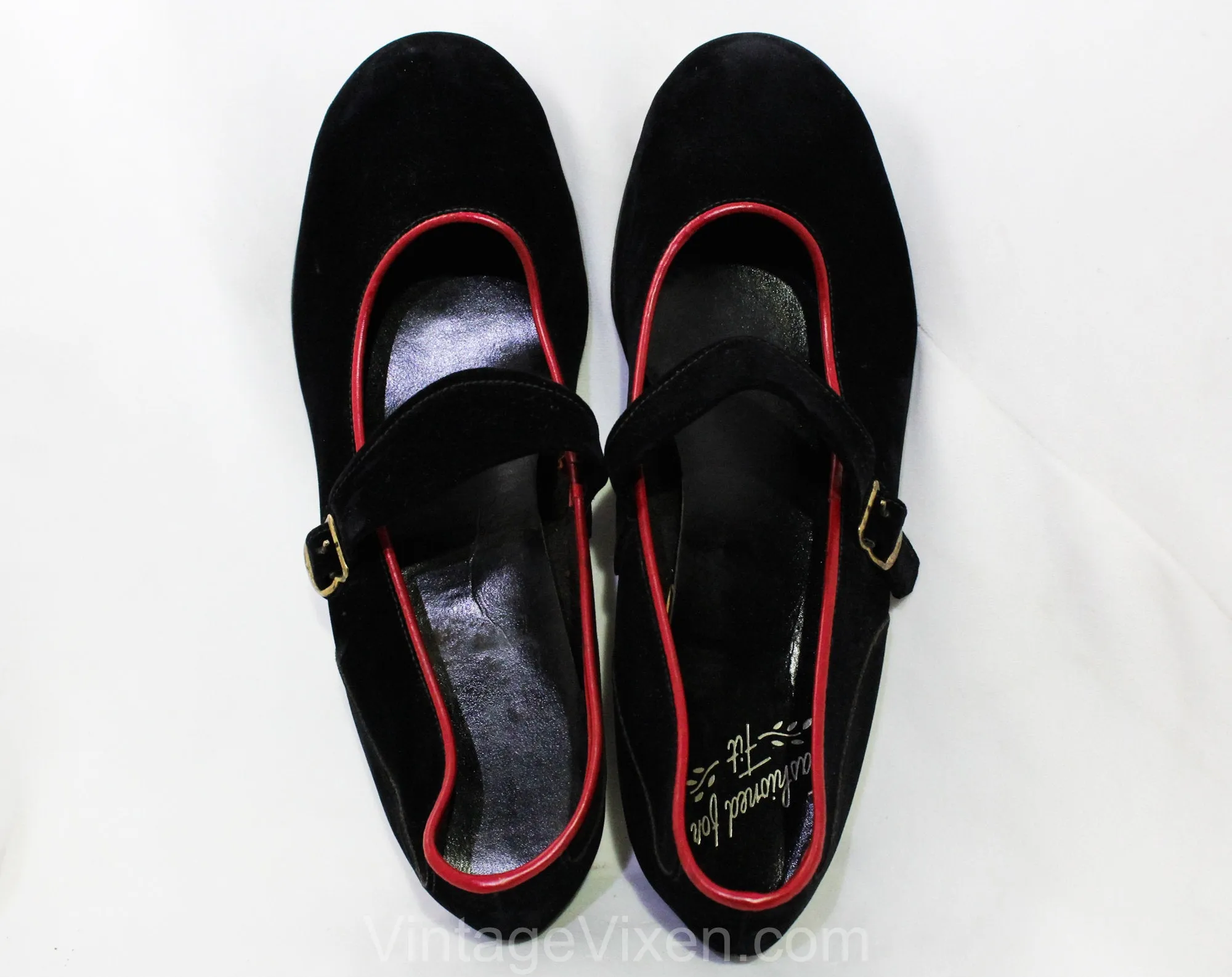 Size 4.5 1940s Black Mary Jane Shoes - Velvety with Red Piping & Buckle Strap - Bobby Soxer Swing Girl Low Heel - 40s 50s Deadstock - 4 1/2